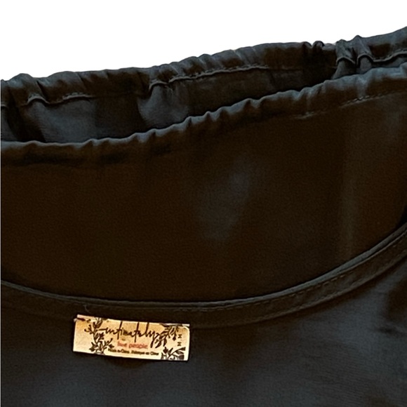 Intimately Free People Black Lace Top Size Medium NWT Excellent Condition! - Picture 11 of 13